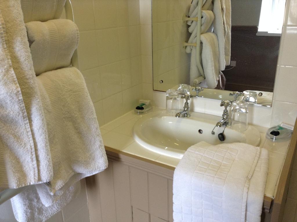 The Crown Inn Benson Chambre photo
