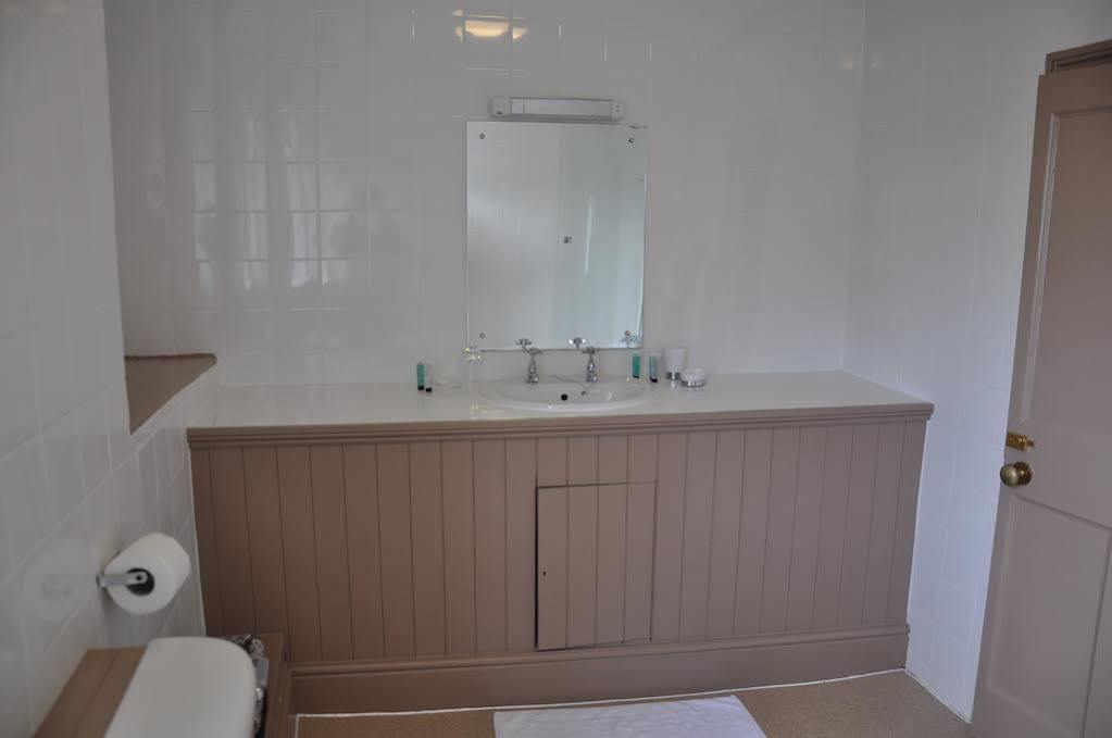 The Crown Inn Benson Extérieur photo